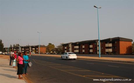 paradadebusesgaborone Gaborone, la capital de Botswana