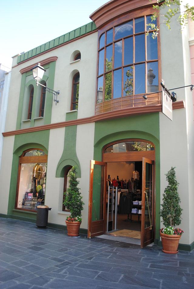 DESTINATION DENIM BY LAS ROZAS VILLAGE