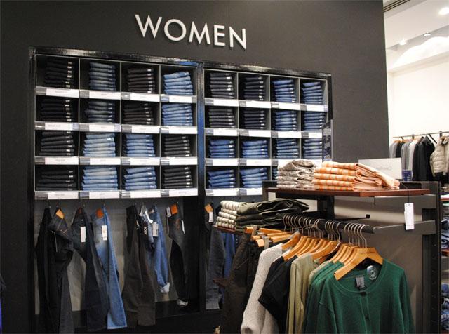 DESTINATION DENIM BY LAS ROZAS VILLAGE