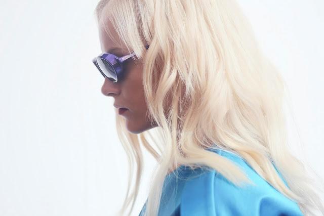 DESFILE BURBERRY S/S 2013 LABIOS ROJOS Y MAQUILLAJE NATURAL