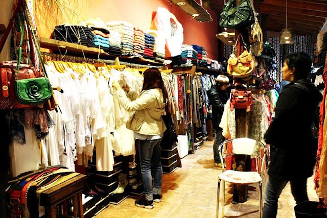 De compras en Mar de las Pampas