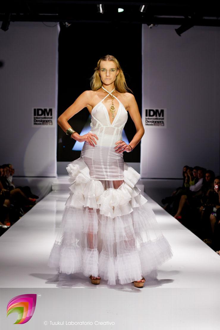 Être de José Luis González para IDM