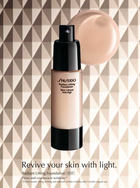 Tres propuestas de base de maquillaje.