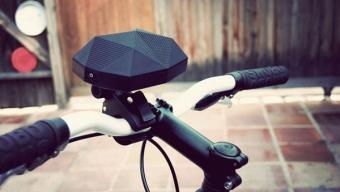 The Turtle Shell :: altavoz inalámbrico para bicicletas