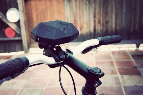 The Turtle Shell :: altavoz inalámbrico para bicicletas