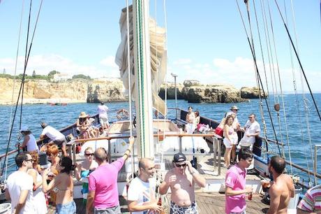MUSIC BOAT EXPERIENCE!!!!!