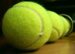 Lo más importante en la vida. Parábola de las pelotas de tenis