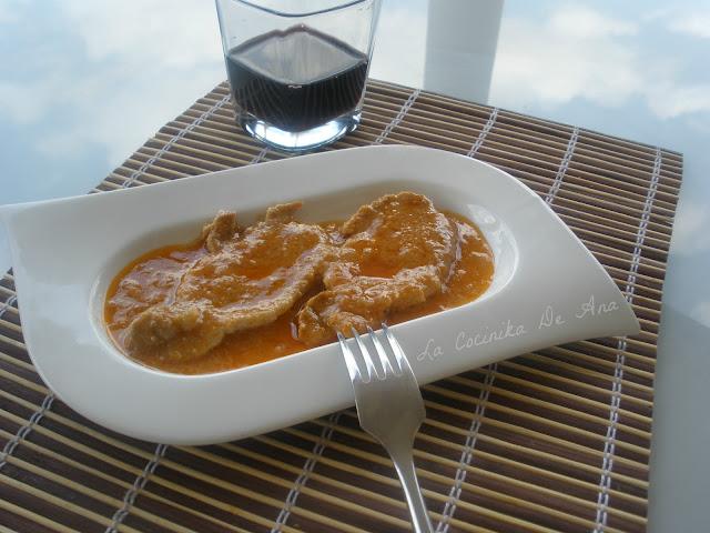 Escalopines de lomo en salsa