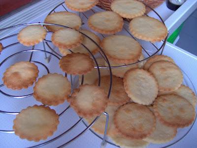 GALLETAS DECORADAS CON FONDAN