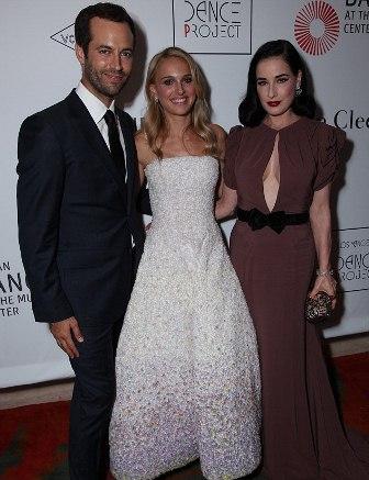 Natalie Portman, rubia y deslumbrante de Dior en Los Angeles