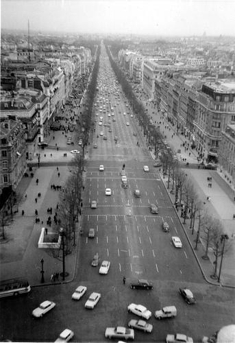 Champs Elysées Easter 1966