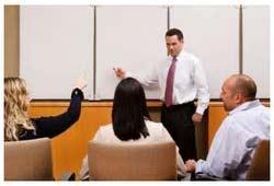 Gerente y equipo de ventas