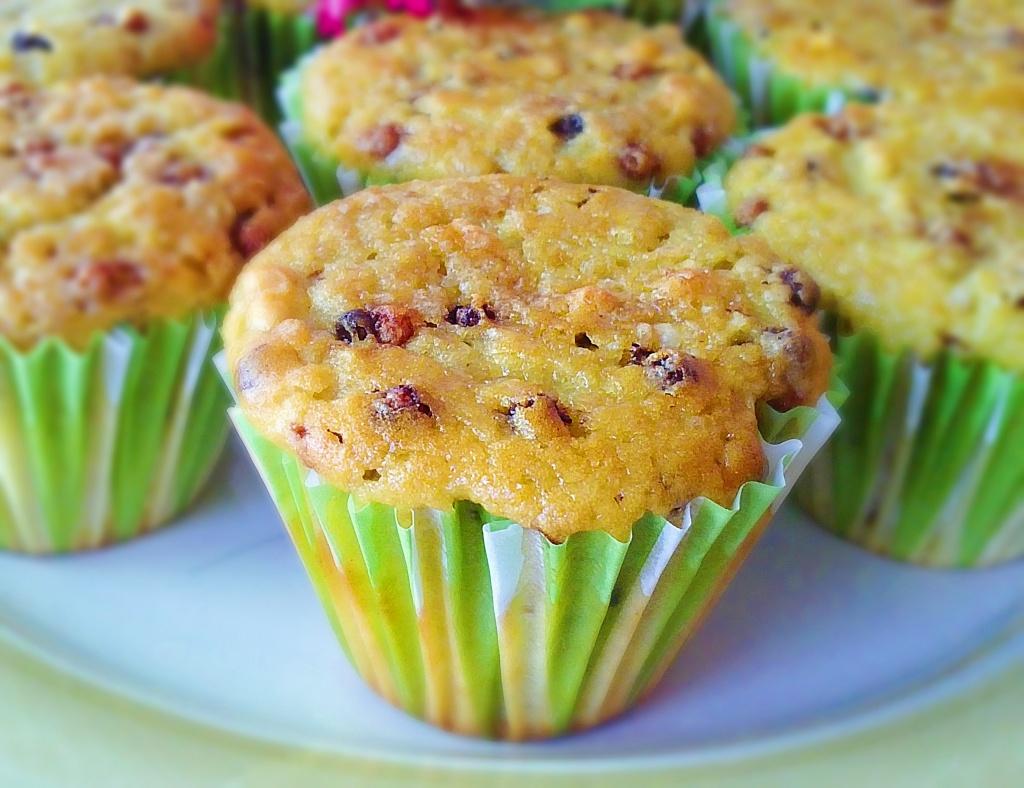 Magdalenas de aguacate y chispas de chocolate