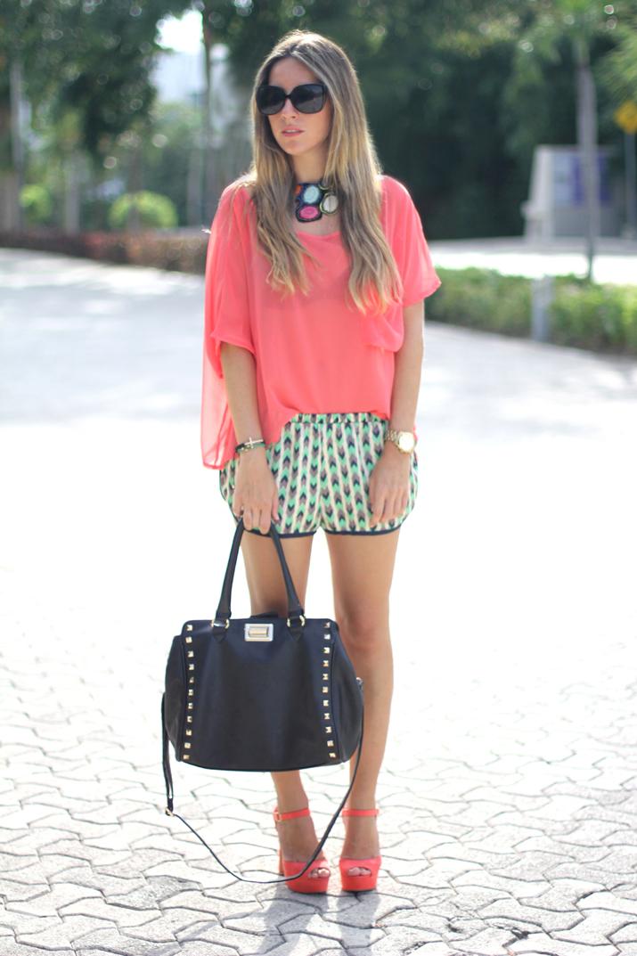 Tribal shorts fashion blogger Mónica Sors