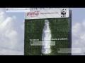 Una valla de Coca-Cola que reduce la polución en el aire Una valla de Coca-Cola que reduce la polución en el aire