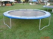 Cuidado trampolines para niños