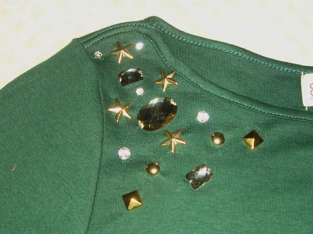 DIY:  Tachuelas + brillos+ verde militar.