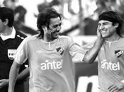 Campeonato Uruguayo 2012/13: Recoba, Zalayeta Rolan, apellidos