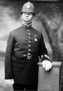 El susurro del ‘bobby’