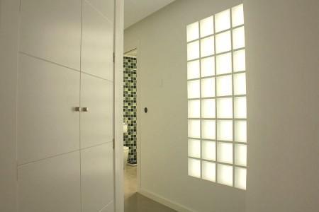 suelo de microcemento interiores interioristas españoles interiores nórdicos inspiración nórdica fotos de casa de lectores estilo nórdico interiores estilo nórdico estilo decoración mid century modern ema Saorín Marín estudio arquitectura diseño nórdico diseño escandinavo diseño de interiores decoración nórdica escandinava decoración nórdica en españa decoración nórdica decoración en blanco decoración de interiores deco blogger cocinas modernas cocinas blancas blog interiorismo nórdico blog interiorismo blog interiores blog estilo nórdico blog decoración nórdica blog deco arquitectos murcia arquitectos españoles alta decoración accesorios para el hogar estilo nórdico 