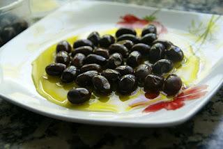 Aceitunas con aceite