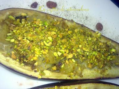 Berenjenas a la miel con pasas y pistachos