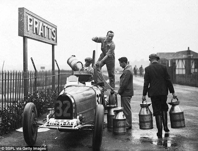 Bugatti abandonado vendido por 340.000 euros