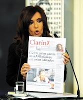 Carnicería entre las ‘corpos’ para controlar la información