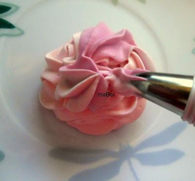 Crema bicolor - como rellenar la manga