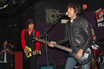 THE ZEROS A CIEN EN MENOS DE UN SEGUNDO