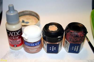 Pinturas empleadas en la piel de Grasientus Dientetoro