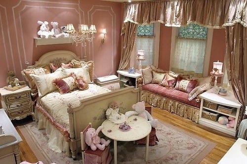 Children-decor-girly-interior-pink-room-favim.com-90150_large