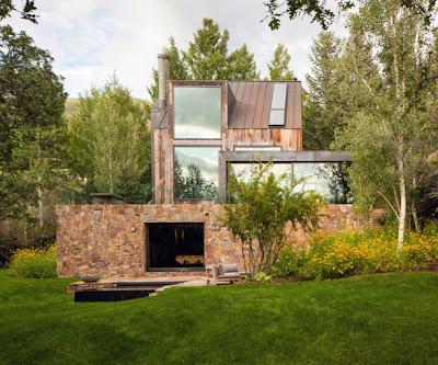 LA CASA ESCONDIDA…/ THE HIDING HOUSE...