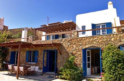 Las Galerias y el Mobiliario Rustico