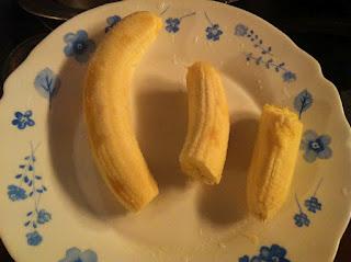 BANANA CREAM CAKE CON MERENGUE SUIZO DE BAILEYS