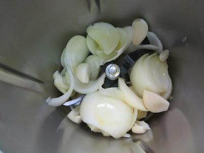 Alubias con tomate y jamón