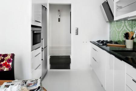 Whirlpool Una bonita cocina blanca en un piso de 39 m² Siemens revestimiento cocina protección cocina muebles de cocina modernos lámparas led interiorismo cocinas interior blanco cocina Gram Gorenje estilo sueco decoración estilo nórdico interiores electrodomésticos modernos diseño de pisos pequeños diseño de interiores diseño de estudios decoración interiores decoración de estudios pequeños decoración de estudios decoración cocinas cocinas pequeñas decoración cocinas pequeñas baratas cocinas muebles blancos cocinas modernas cocinas en l decoración cocinas blancas blog interiorismo blog estilo nórdico blog decoración nórdica blog decoración blog deco 