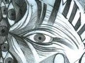 Libros sobre mesa: unos ojos entornados