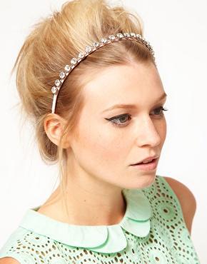 Hola chicas,

Sabemos que el incorporar a nuestros Looks ...