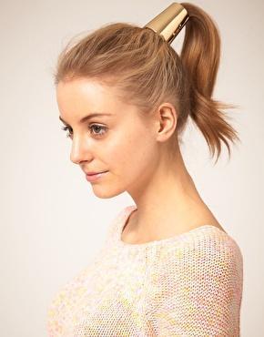 Hola chicas,

Sabemos que el incorporar a nuestros Looks ...