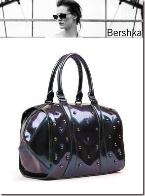 BERSHKA presentará su “IT BAG” la de temporada//En tiendas a finales de octubre