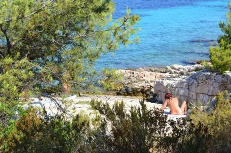 Playa nudista de Jerolim