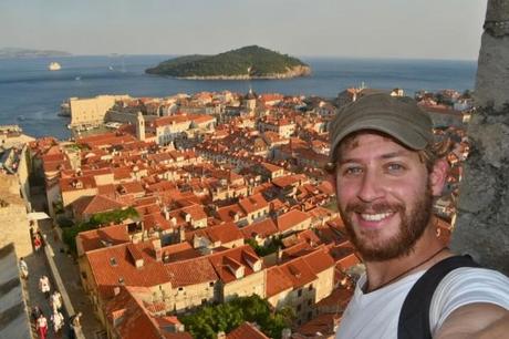 Panorámica de la ciudad de Dubrovnik desde sus murallas