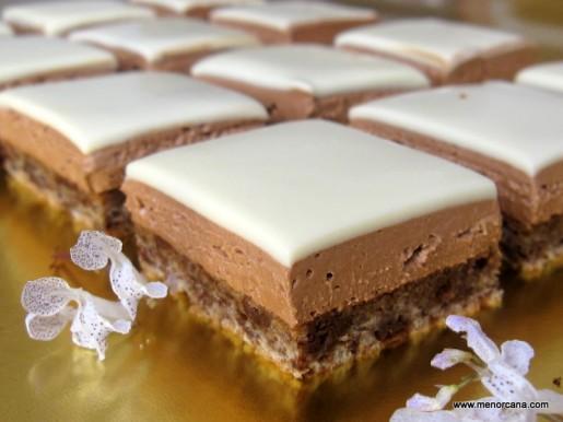 CUADRADOS DE CAFÉ CON CHOCOLATE