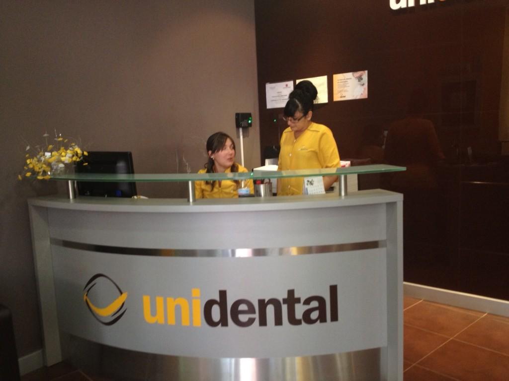 Una sonrisa más blanca con Unidental