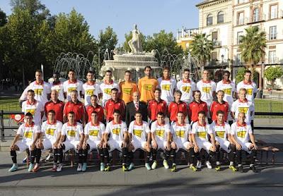 Actualidad Sevillista: Foto Oficial del Sevilla FC para la Temporada 12/13.