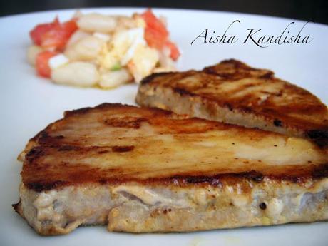 ATÚN A LA PLANCHA AL AROMA DE MOSTAZA ATÚN A LA PLANCHA AL AROMA DE MOSTAZA