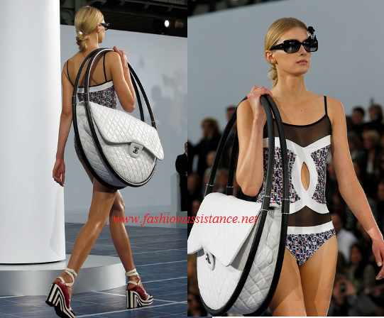 Chanel presenta el bolso más llamativo  de la  París Fashion Week, Spring 2013