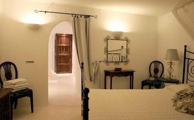 Casa La Colina, Espana