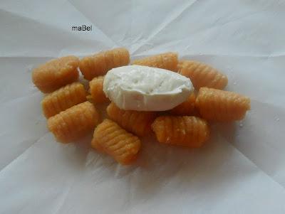 Cartucho de Ñoquis de batata y Torta Gran Casar